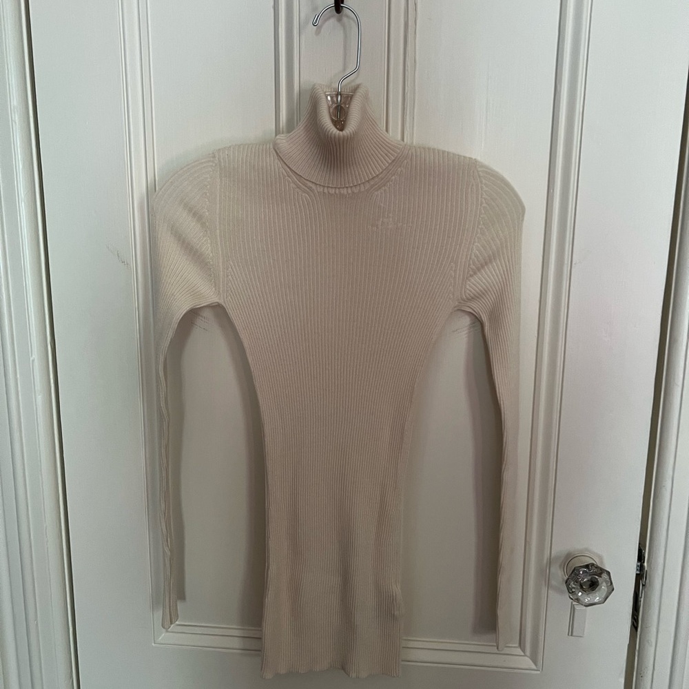 Gucci Cream Cashmere Ribbed Turtleneck Sweater